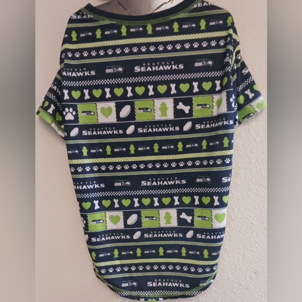 New Seattle Seahawks NFL Large Pet Game Day Tee NWT